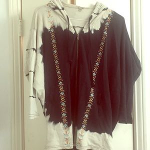 🎉 HOST PICK 🎉 Anthropologie embroidered hoodie